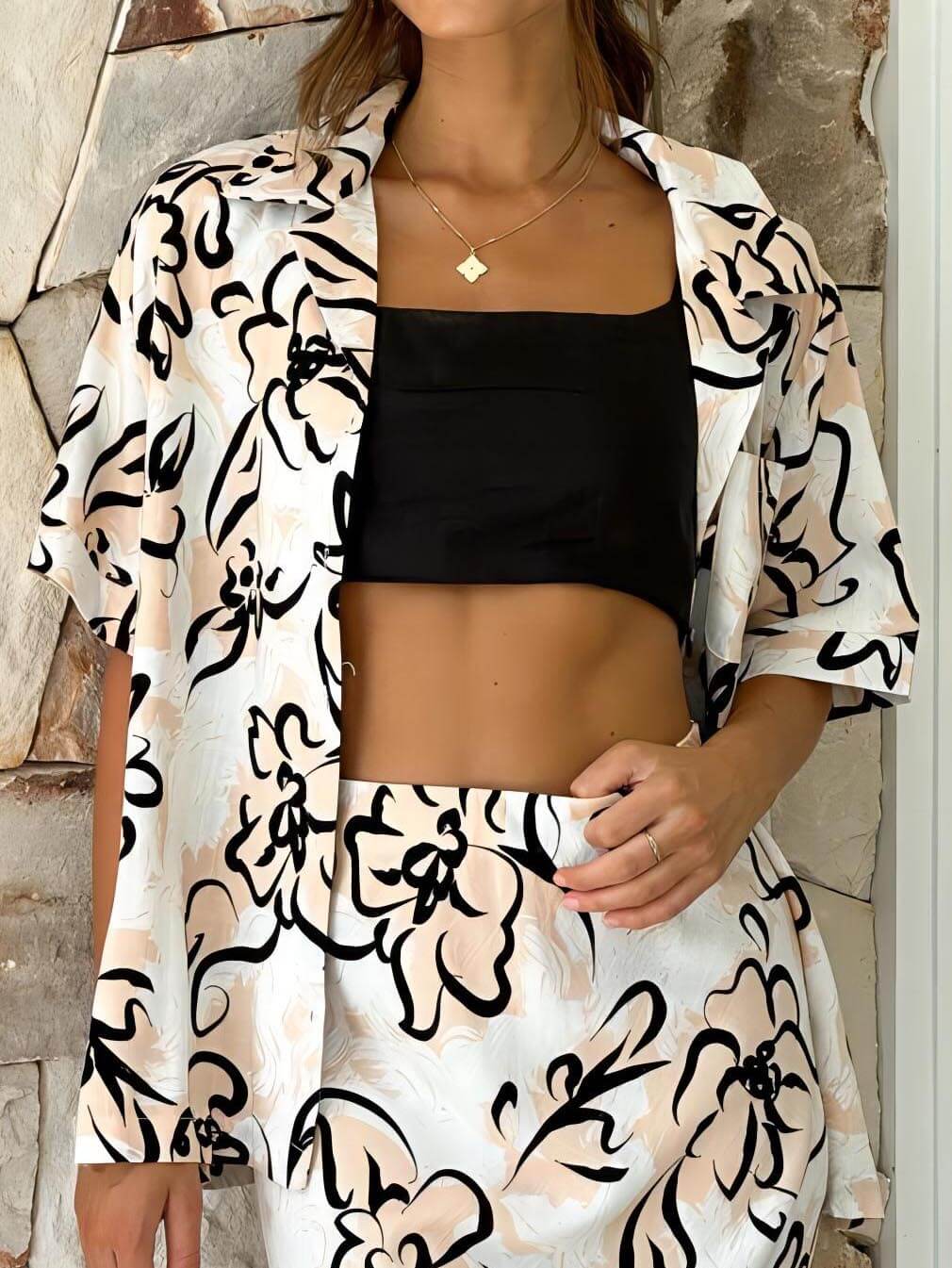 Chemise ample à imprimé floral botanique