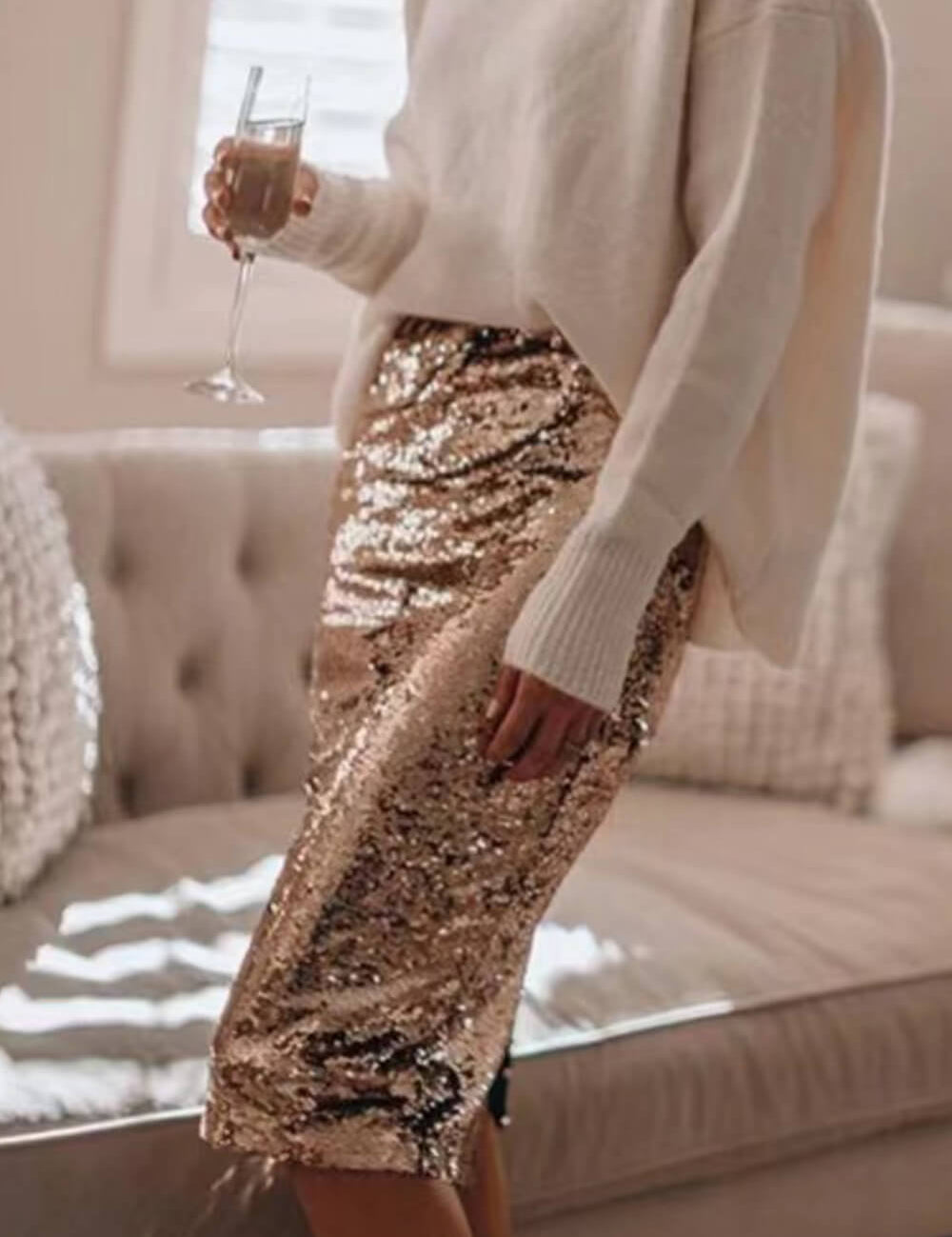 Sequined Hip-Hugging A-Line Skirt
