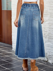 Gonna di jeans con orlo sfrangiato lavato