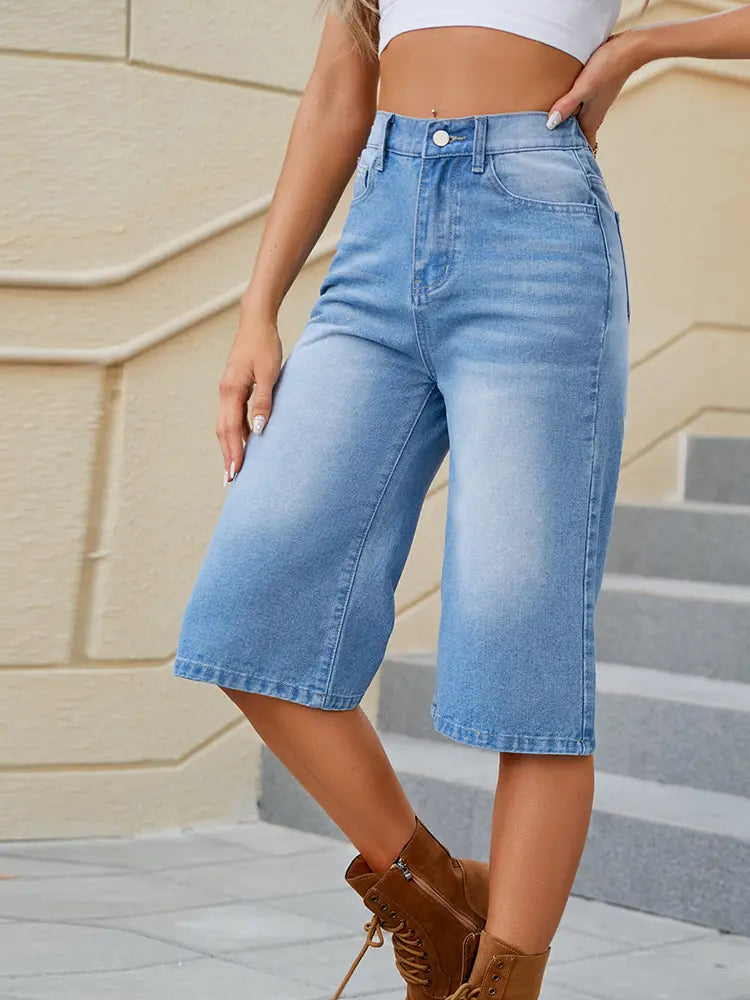 Pantaloni Capri in denim elasticizzato lavato