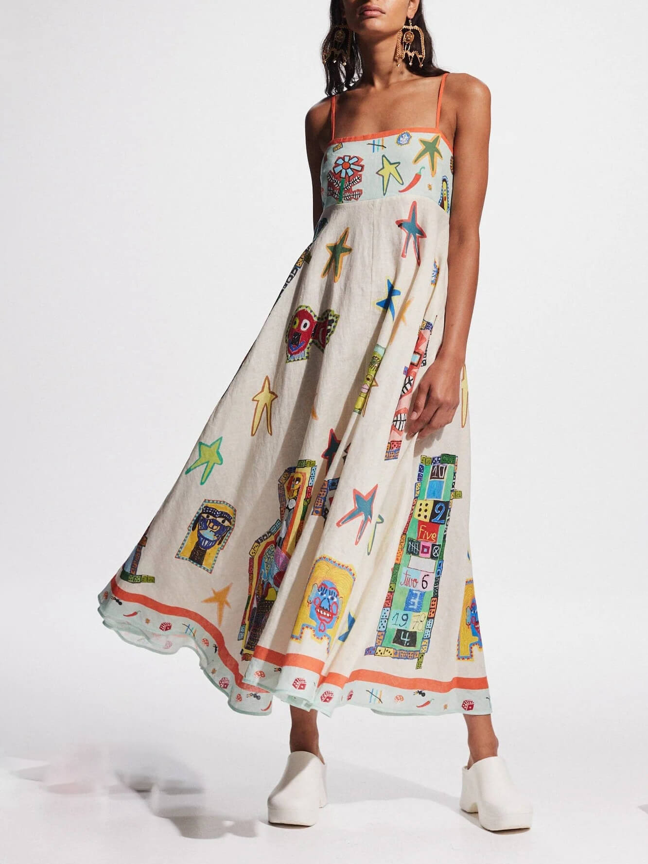 Vestido Maxi Longo com Estampa Única de Grafite e Suspensórios
