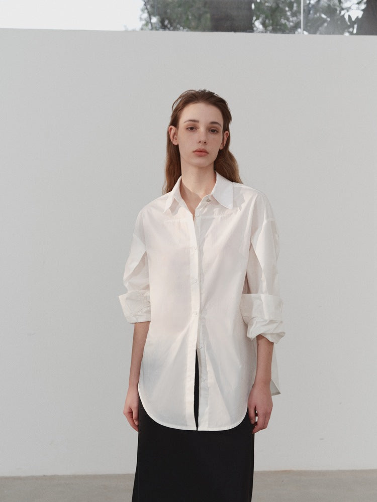 Chemise décontractée surdimensionnée minimaliste