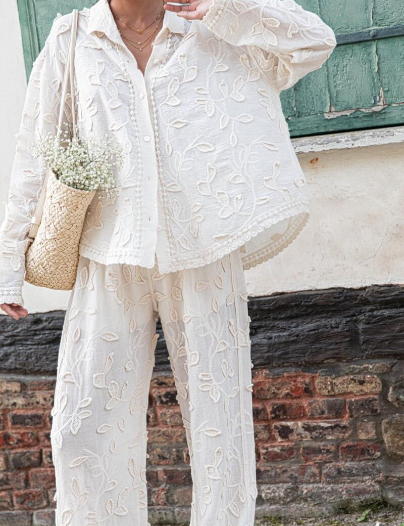 louison-ecrue-chemise-texturee_2_24043eb6-df02-4623-ba98-c89f9bbff9b8.jpg